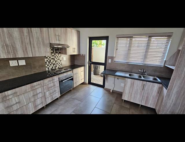 1 BEDROOM RETIREMENT UNIT FOR SALE IN WIGWAM